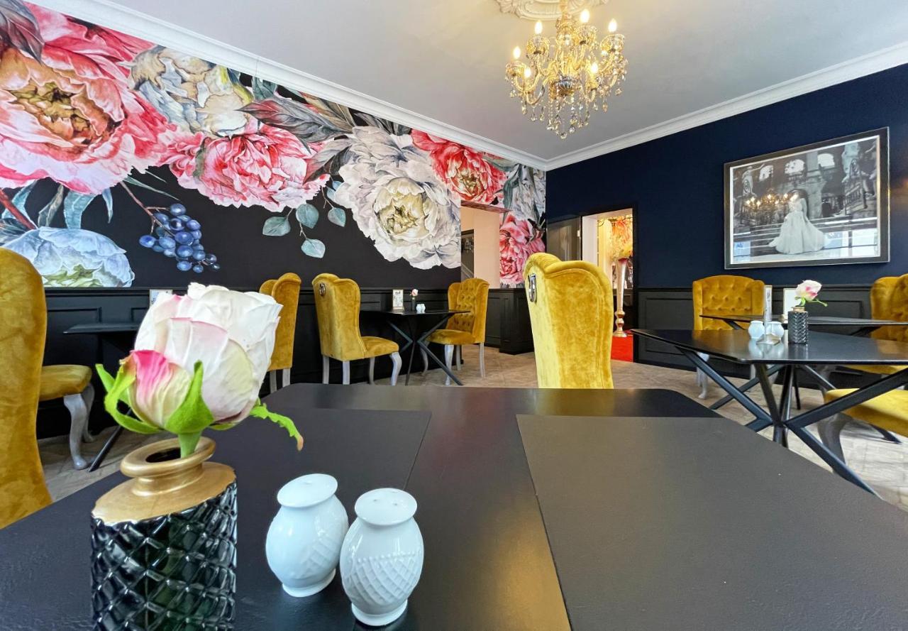 Boutique-Hotel Stadtvilla Hodes Фулда Екстериор снимка
